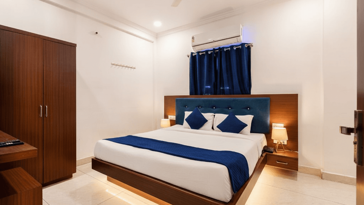 Hotel Aditya Premier
